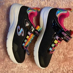 Sketchers girls size 13 brand new sneakers